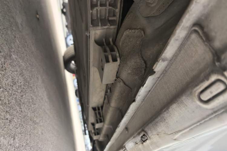 Used Chery New Energy Arrizo e 2024 405km Travel Edition Right Side Sill