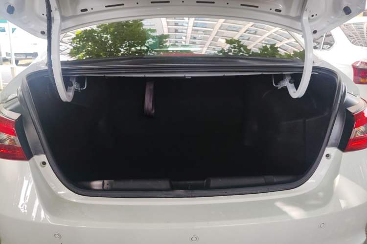 Used Chery New Energy Arrizo e 2024 405km Travel Edition Trunk