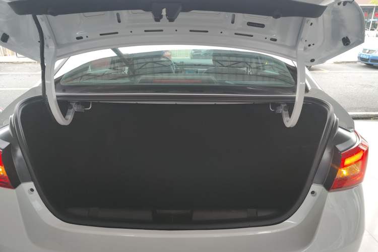 Used Chery New Energy Arrizo e 2024 405km Travel Edition Trunk
