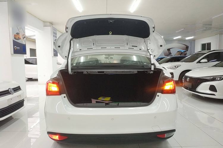 Used Chery New Energy Arrizo e 2024 405km Travel Edition Trunk