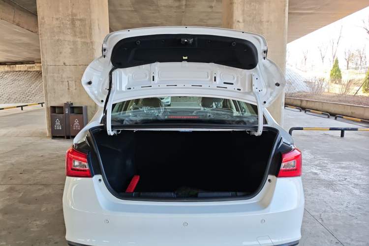 Used Chery New Energy Arrizo e 2024 405km Travel Edition Trunk