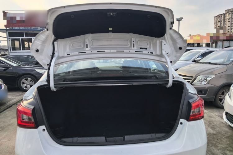 Used Chery New Energy Arrizo e 2024 405km Travel Edition Trunk