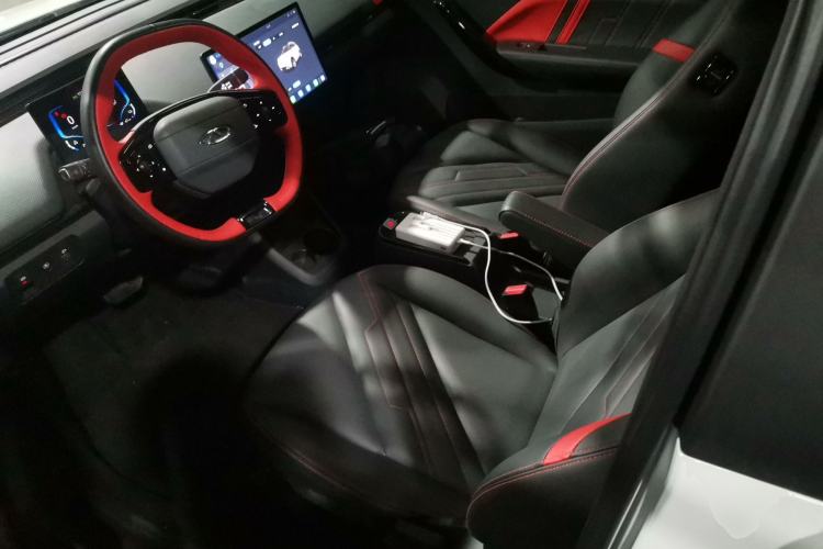 Used Chery New Energy Boundless Pro 2022 301km LingShou Edition Lithium Iron Phosphate Left Rear Seat
