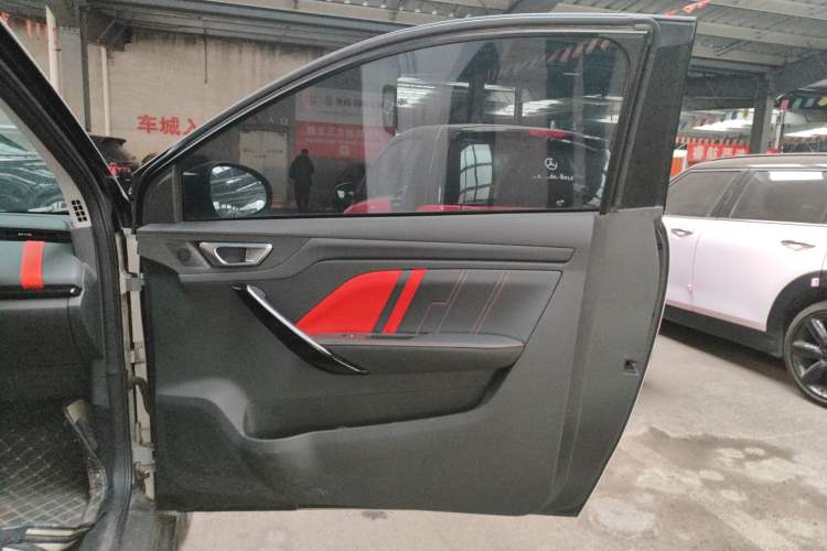 Used Chery New Energy Boundless Pro 2022 301km LingShou Edition Lithium Iron Phosphate Right Front Door Interior