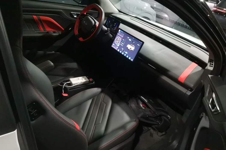 Used Chery New Energy Boundless Pro 2022 301km LingShou Edition Lithium Iron Phosphate Right Front Seat