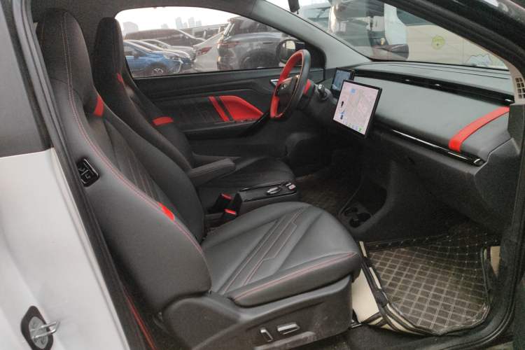 Used Chery New Energy Boundless Pro 2022 301km LingShou Edition Lithium Iron Phosphate Right Front Seat