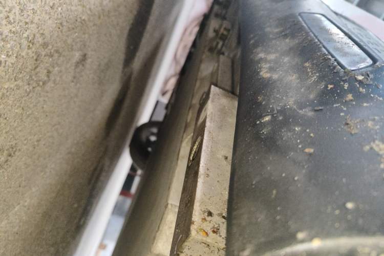 Used Chery New Energy Boundless Pro 2022 301km LingShou Edition Lithium Iron Phosphate Right Side Sill