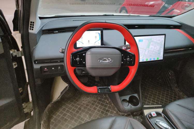 Used Chery New Energy Boundless Pro 2022 301km LingShou Edition Lithium Iron Phosphate Steering Wheel