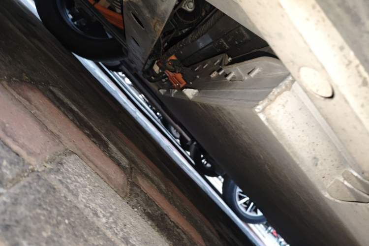Used Chery New Energy Boundless Pro 2022 301km LingShou Edition Lithium Iron Phosphate Chassis Rear Right
