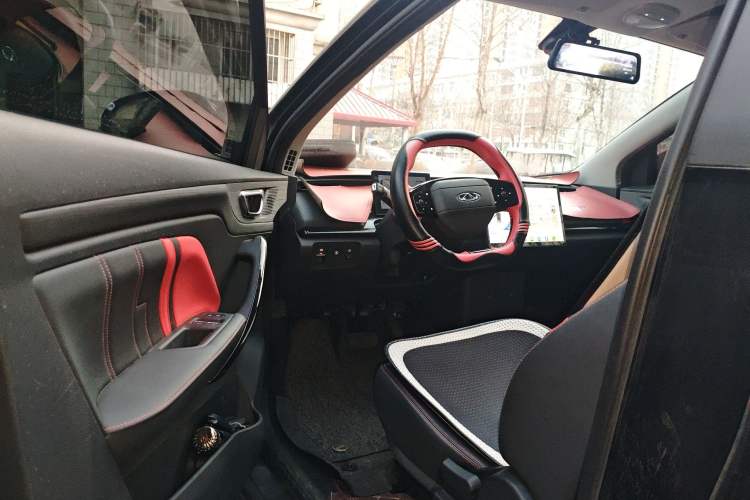 Used Chery New Energy Boundless Pro 2022 301km LingShou Edition Lithium Iron Phosphate Driver Seat