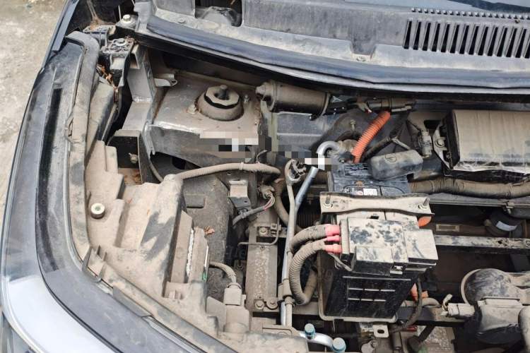Used Chery New Energy Boundless Pro 2022 301km LingShou Edition Lithium Iron Phosphate Engine Bay Right