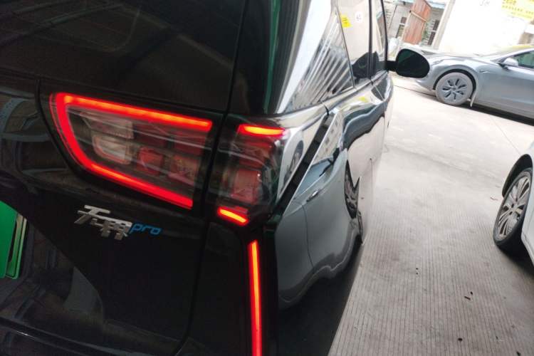 Used Chery New Energy Boundless Pro 2022 301km "WoW" Edition Lithium Iron Phosphate Exterior 6