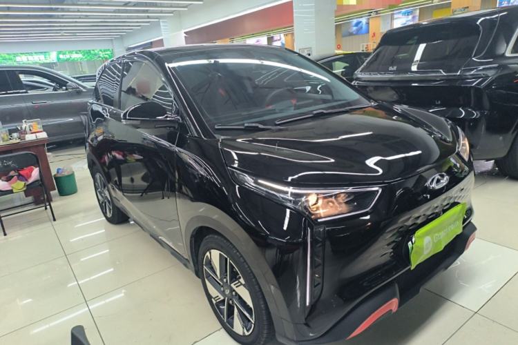 Used Chery New Energy Boundless Pro 2022 301km LingShou Edition Lithium Iron Phosphate Front Right 45 Deg