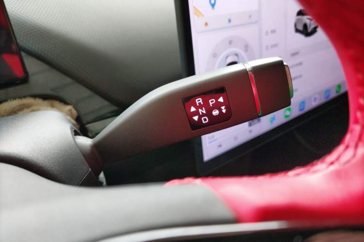 Used Chery New Energy Boundless Pro 2022 301km "WoW" Edition Lithium Iron Phosphate Gear Lever