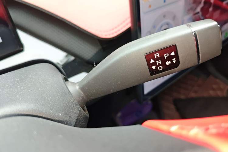 Used Chery New Energy Boundless Pro 2022 301km LingShou Edition Lithium Iron Phosphate Gear Lever