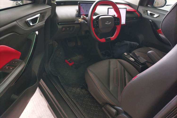 Used Chery New Energy Boundless Pro 2022 301km "WoW" Edition Lithium Iron Phosphate Interior 3