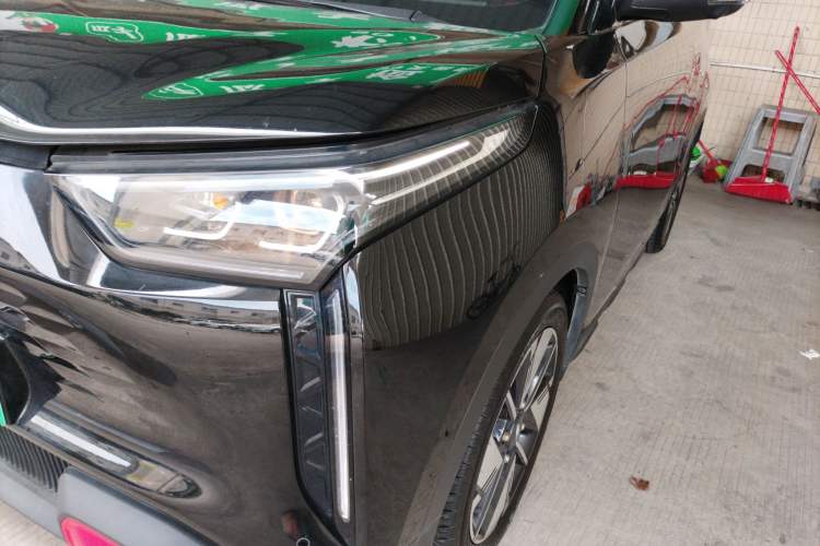 Used Chery New Energy Boundless Pro 2022 301km "WoW" Edition Lithium Iron Phosphate Left Front Headlight
