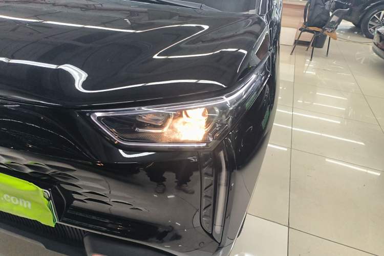 Used Chery New Energy Boundless Pro 2022 301km LingShou Edition Lithium Iron Phosphate Left Front Headlight