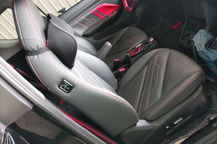 Used Chery New Energy Boundless Pro 2022 301km "WoW" Edition Lithium Iron Phosphate Right Front Seat