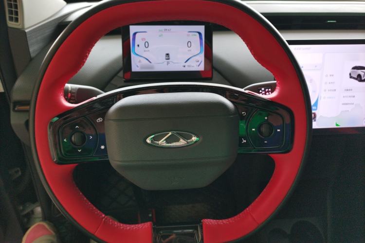 Used Chery New Energy Boundless Pro 2022 301km "WoW" Edition Lithium Iron Phosphate Steering Wheel