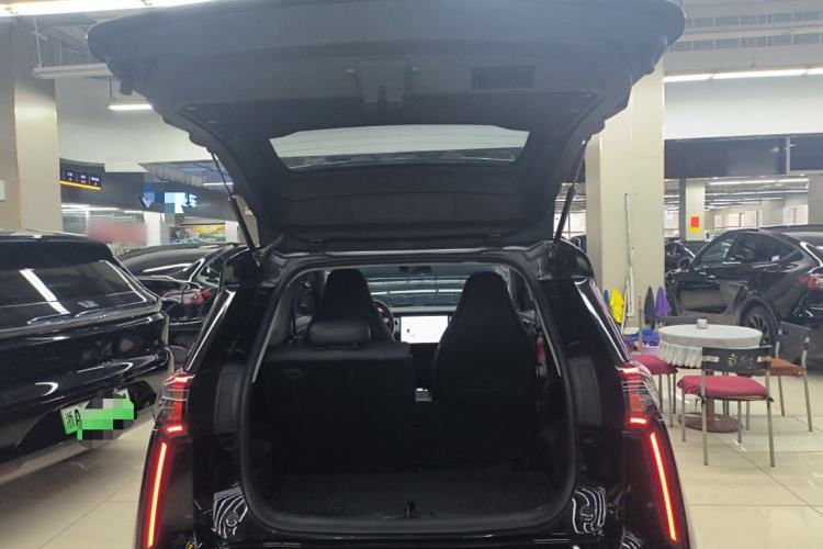 Used Chery New Energy Boundless Pro 2022 301km LingShou Edition Lithium Iron Phosphate Trunk