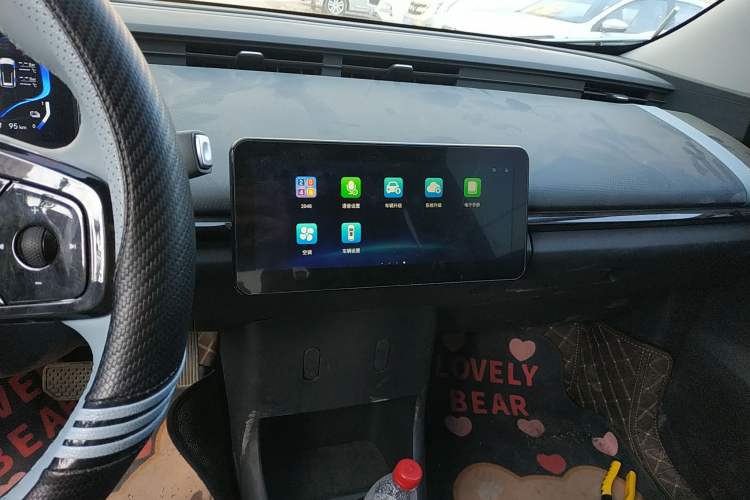 Used Chery New Energy Boundless Pro 2022 301km "WoW" Edition Lithium Iron Phosphate Audio And AC Panel
