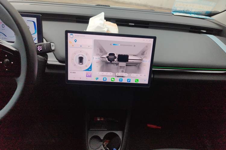 Used Chery New Energy Boundless Pro 2022 301km "Divine Beast" Version Lithium NMC Audio And AC Panel