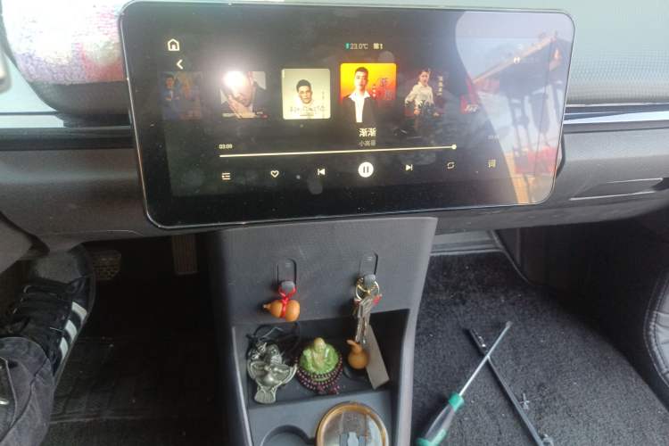 Used Chery New Energy Boundless Pro 2022 408 km "WoW" Edition Lithium Ternary Audio And AC Panel