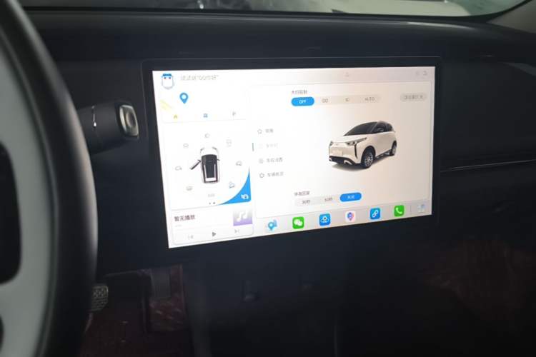 Used Chery New Energy Boundless Pro 2022 301km LingShou Edition Lithium Iron Phosphate Audio And AC Panel