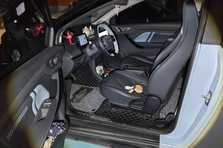 Used Chery New Energy Boundless Pro 2022 301km LingShou Edition Lithium Iron Phosphate Driver Seat