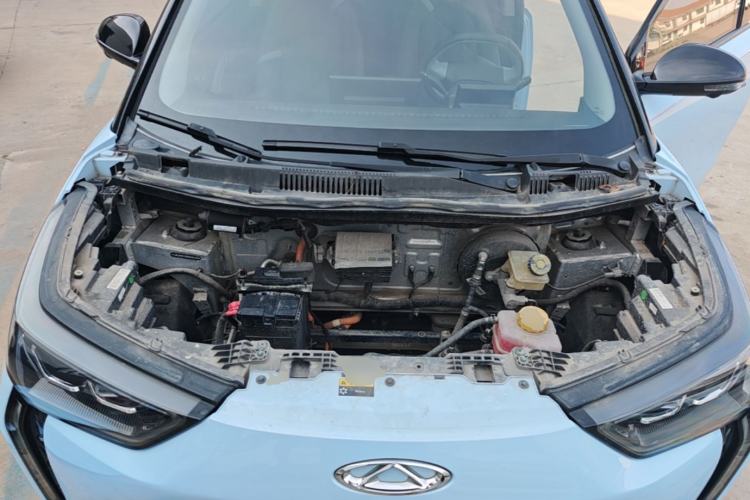 Used Chery New Energy Boundless Pro 2022 301km "Divine Beast" Version Lithium NMC Engine Bay