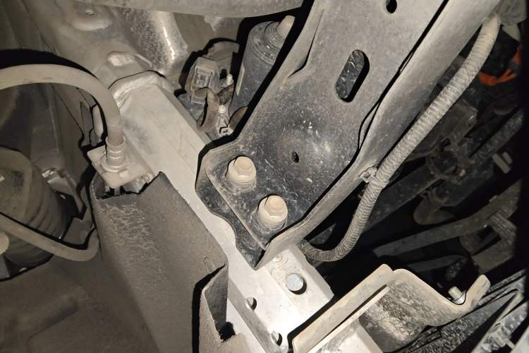 Used Chery New Energy Boundless Pro 2022 301km LingShou Edition Lithium Iron Phosphate Engine Bay Left