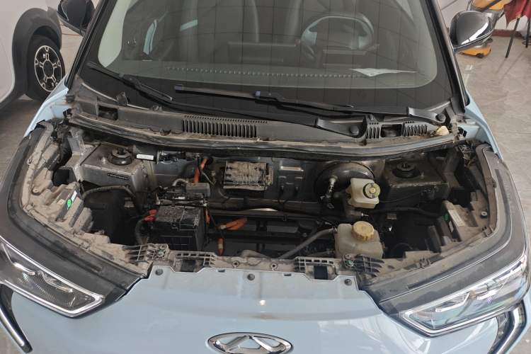 Used Chery New Energy Boundless Pro 2022 408 km Range Shenshou Version Lithium-Ion Battery Engine Bay