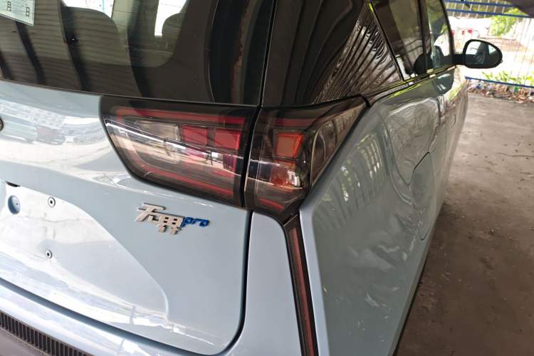 Used Chery New Energy Boundless Pro 2022 301km LingShou Edition Lithium Iron Phosphate Exterior 3