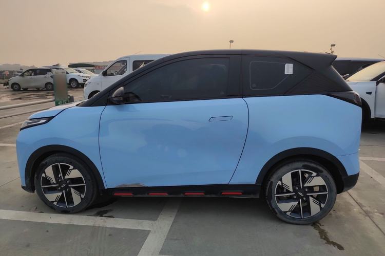 Used Chery New Energy Boundless Pro 2022 301km "Divine Beast" Version with Lithium Iron Phosphate Exterior 3