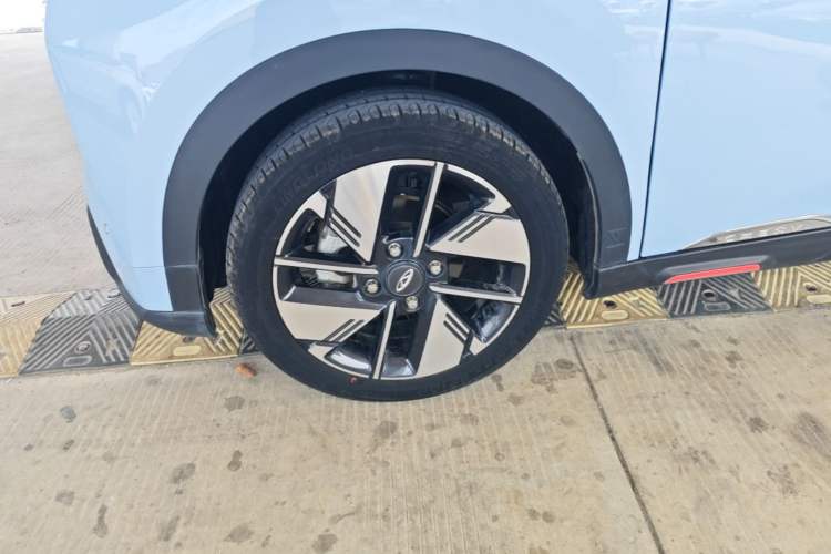 Used Chery New Energy Boundless Pro 2022 301km "Divine Beast" Version Lithium NMC Exterior 4