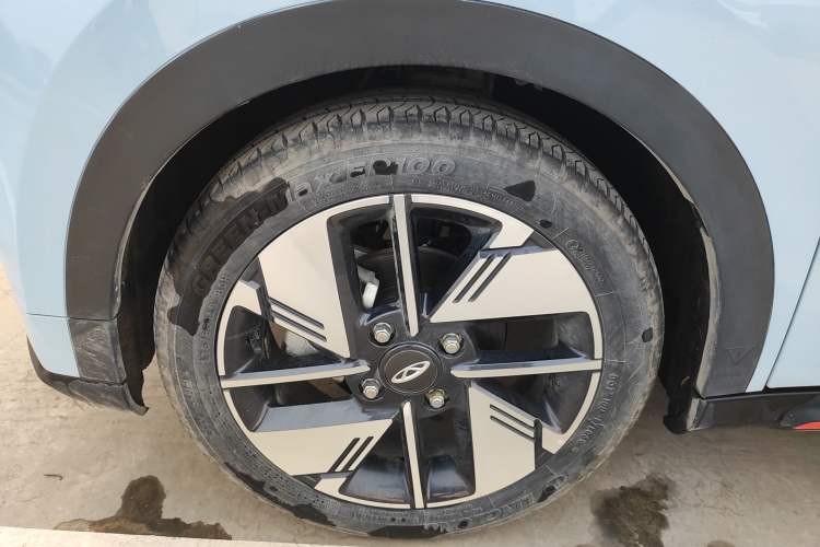 Used Chery New Energy Boundless Pro 2022 301km "Divine Beast" Version with Lithium Iron Phosphate Exterior 7