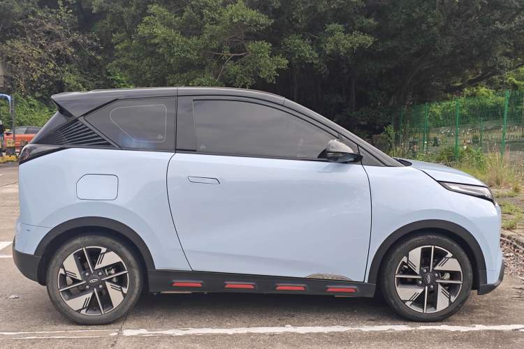 Used Chery New Energy Boundless Pro 2022 301km "WoW" Edition Lithium Iron Phosphate Exterior 8