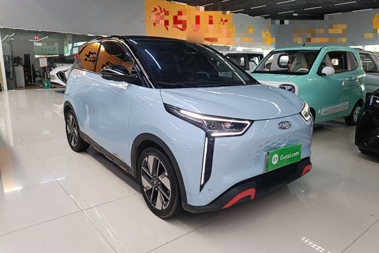 Used Chery New Energy Boundless Pro 2022 301km LingShou Edition Lithium Iron Phosphate Front Right 45 Deg