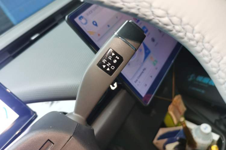 Used Chery New Energy Boundless Pro 2022 301km LingShou Edition Lithium Iron Phosphate Gear Lever
