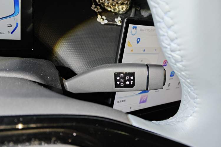Used Chery New Energy Boundless Pro 2022 301km LingShou Edition Lithium Iron Phosphate Gear Lever