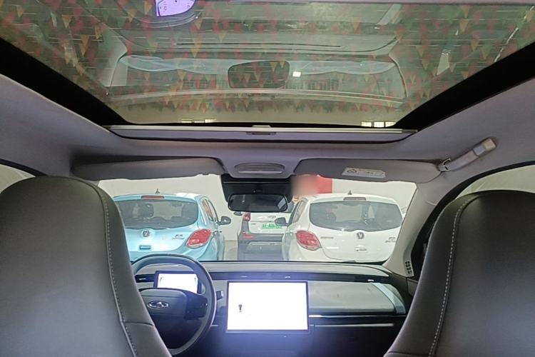 Used Chery New Energy Boundless Pro 2022 301km "Divine Beast" Version with Lithium Iron Phosphate Headliner