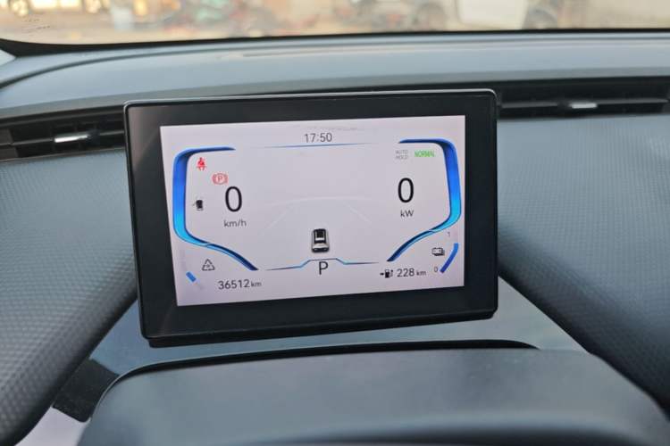 Used Chery New Energy Boundless Pro 2022 301km LingShou Edition Lithium Iron Phosphate Instrument Cluster