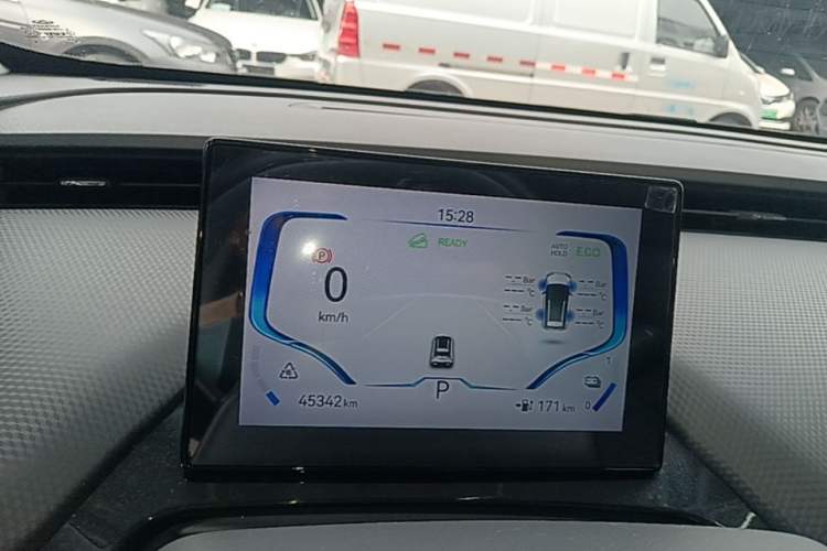 Used Chery New Energy Boundless Pro 2022 301km "WoW" Edition Lithium Iron Phosphate Instrument Cluster