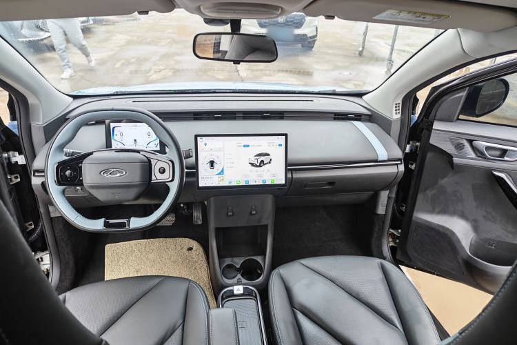 Used Chery New Energy Boundless Pro 2022 301km LingShou Edition Lithium Iron Phosphate Interior 2