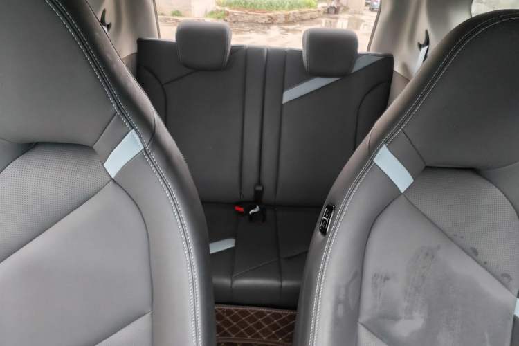 Used Chery New Energy Boundless Pro 2022 301km LingShou Edition Lithium Iron Phosphate Interior 5