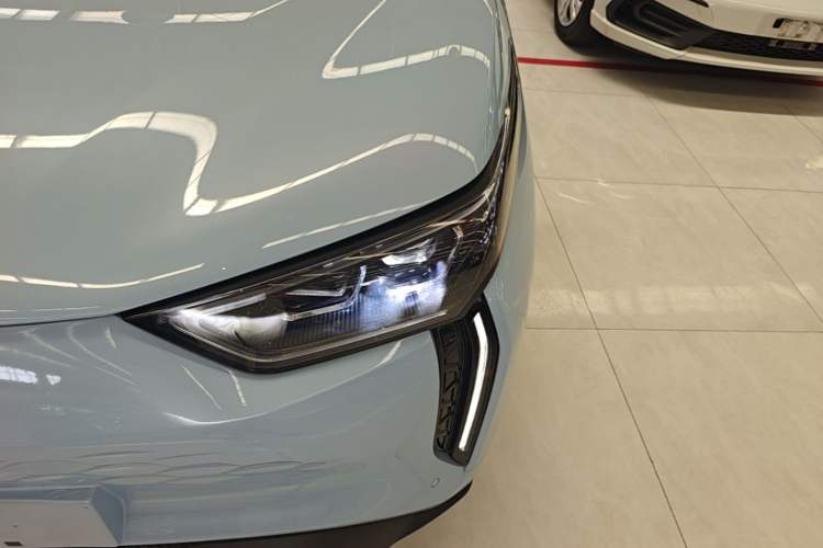 Used Chery New Energy Boundless Pro 2022 301km LingShou Edition Lithium Iron Phosphate Left Front Headlight