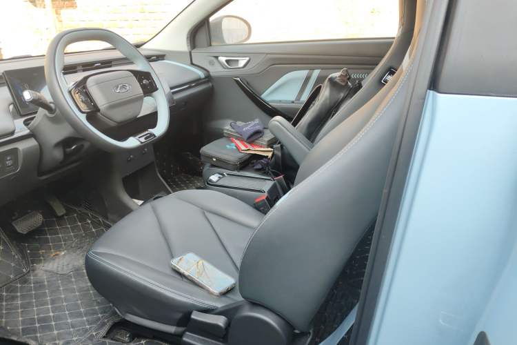 Used Chery New Energy Boundless Pro 2022 301km "WoW" Edition Lithium Iron Phosphate Left Front Seat