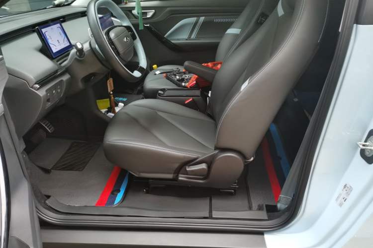 Used Chery New Energy Boundless Pro 2022 301km LingShou Edition Lithium Iron Phosphate Left Front Seat