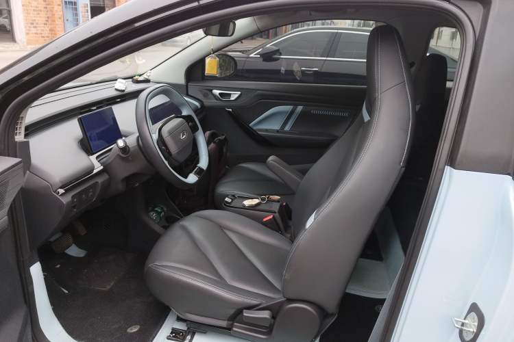 Used Chery New Energy Boundless Pro 2022 301km LingShou Edition NMC Lithium-ion Left Front Seat